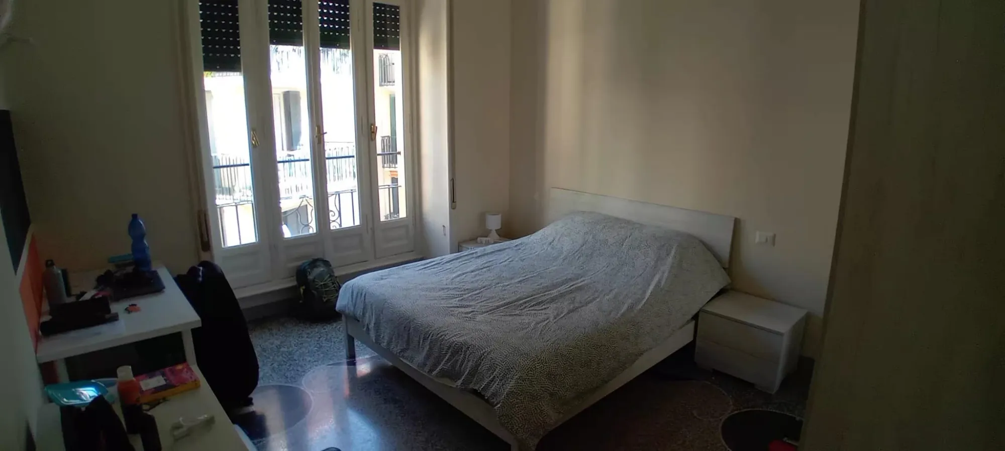 Habitación privada en Genoa